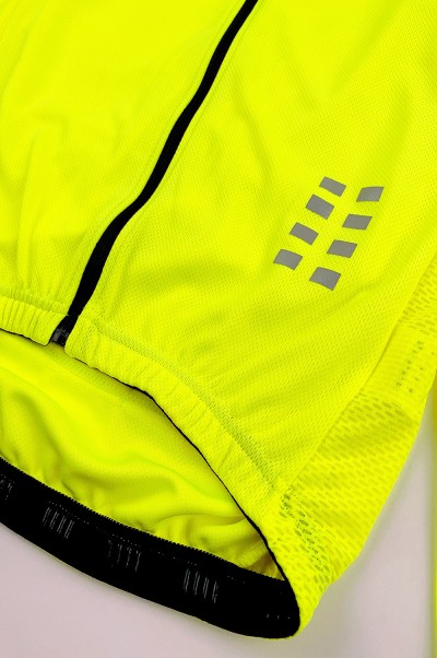 Manufacture Long Sleeve Stretch Breathable Fluorescent Yellow Cycling Shirt Design Moisture Wicking Reflective Design Hem Non-Slip Cycling Shirt Supplier SKCSCP022 side view